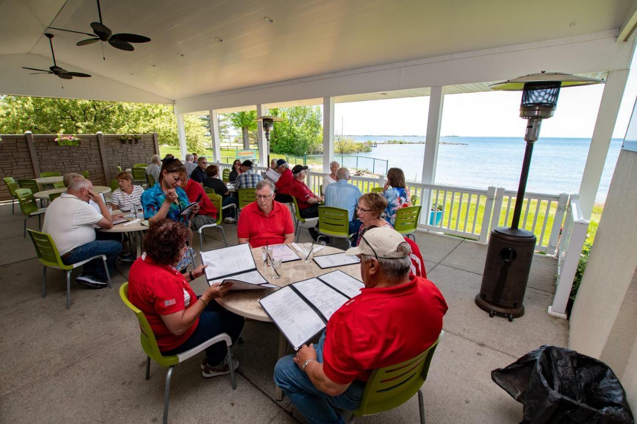 Tawas Bay Beach Resort & Conference Center East Tawas Экстерьер фото